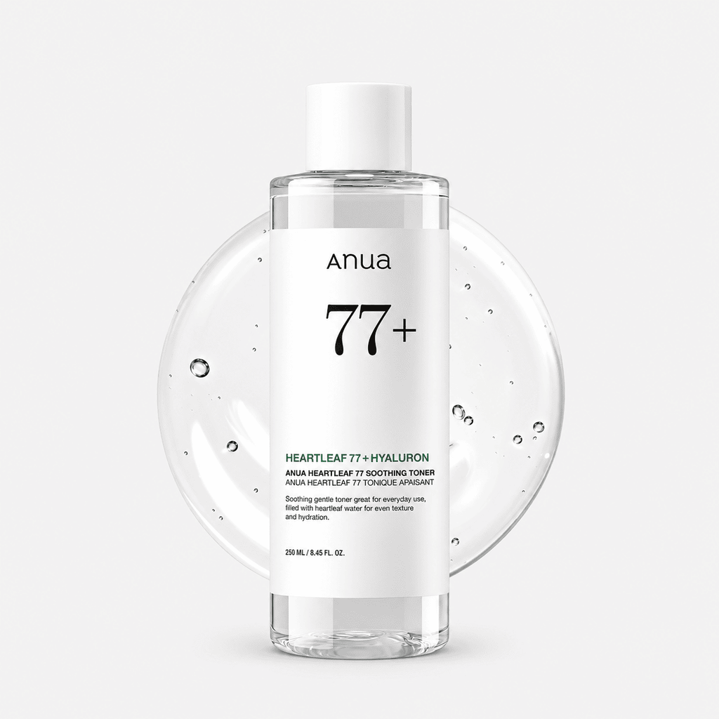 Anua Heartleaf 77% Soothing Toner 250 ml clear bottle with toner swatch